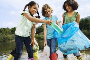 Drury: "If you see garbage on the ground, don't just look at it. Take the time to pick it up." (Photo: Fuse/ Thinkstock)