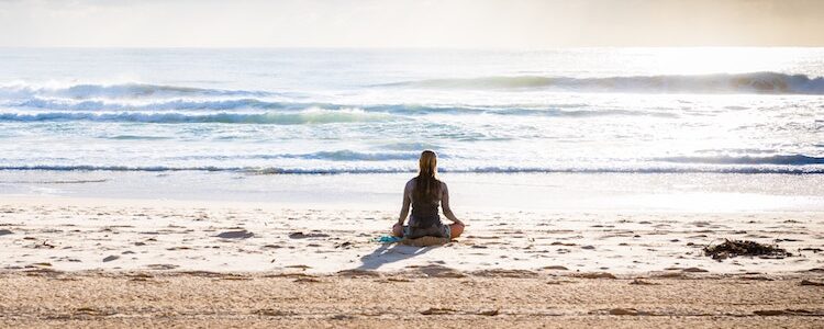 4 Tips On How to Make Meditating Part Of Your Summer Routine