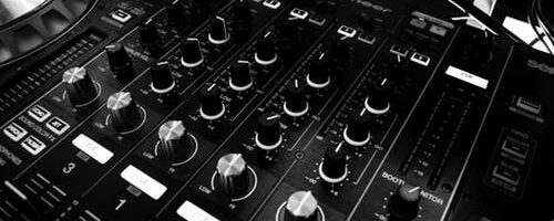 3 Best Music Producing Courses To Become A Music Maestro