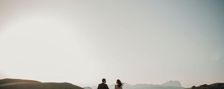 Why Does Your Wedding Need A Shuttle?